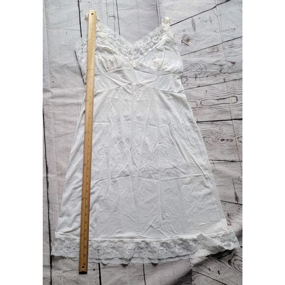 Vintage Full Slip Dress Nylon Size 38 Made In USA Lace White - Picture 6 of 7